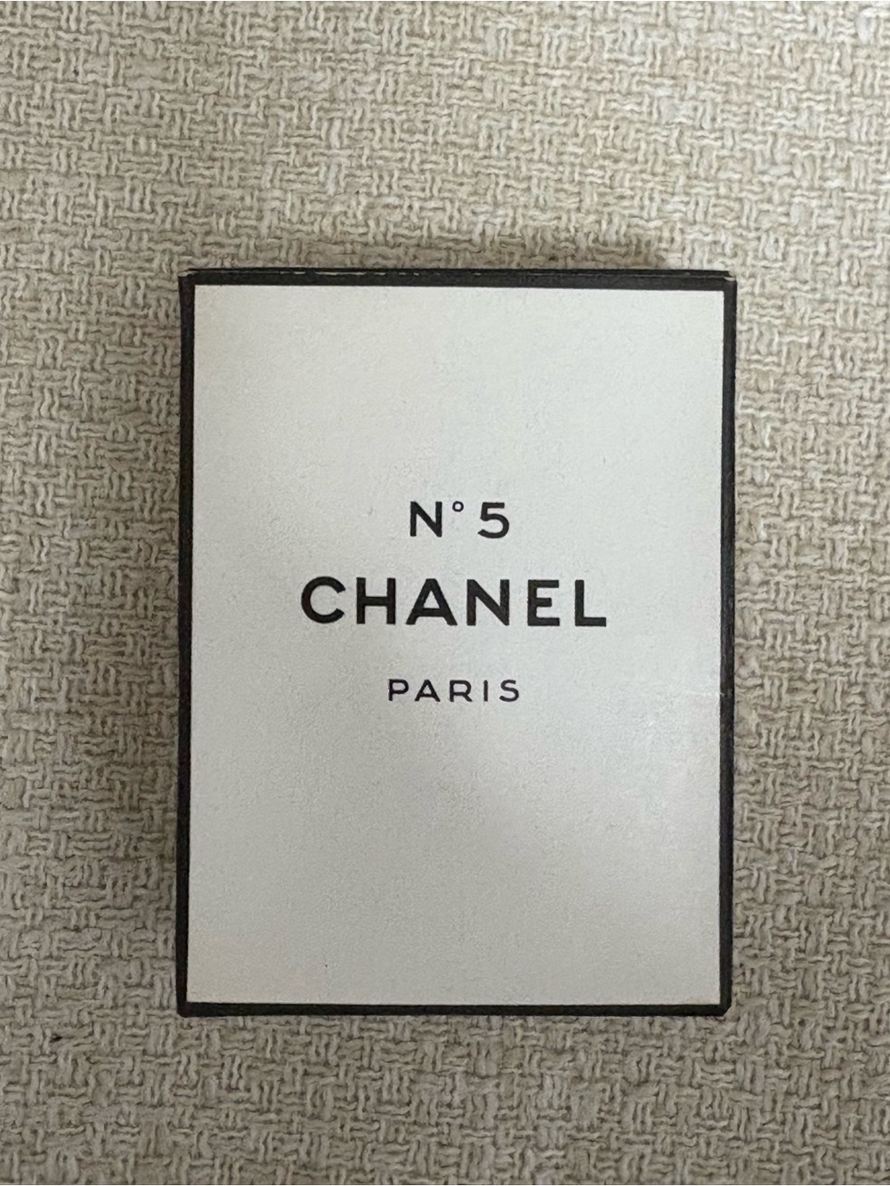 CHANEL N°5 Paris perfume